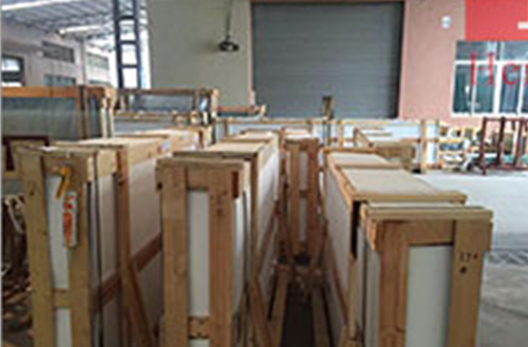 Fire resistant glass factory packing and shiping