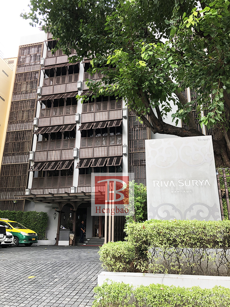 Fire resistant glass